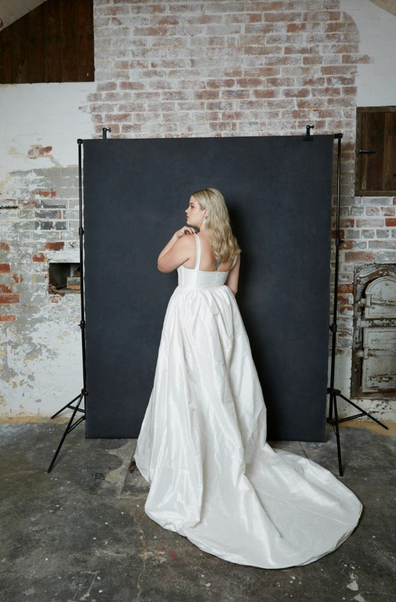 2.9A Blanca Gown