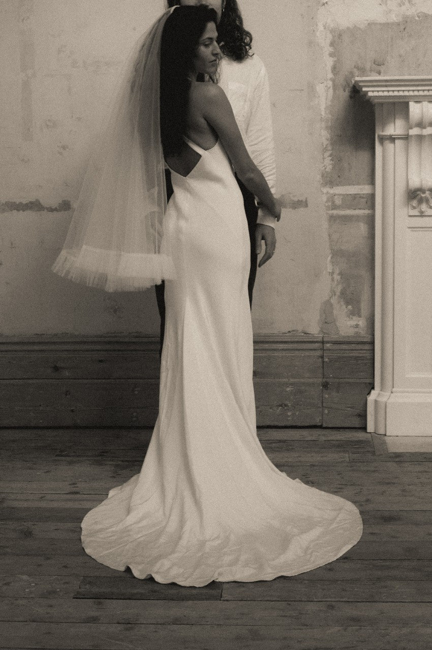 4.18 Ruched Tulle Veil - Circular Cut