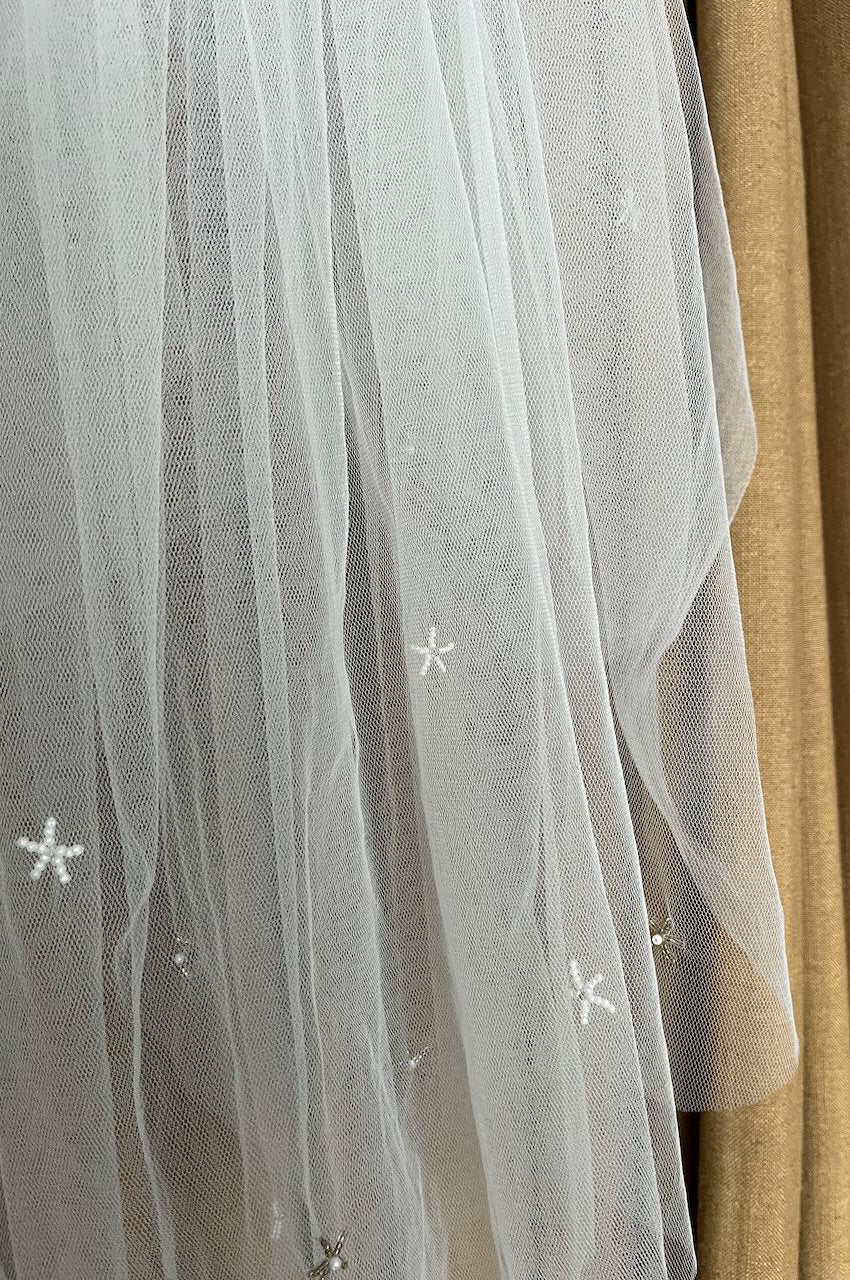 4.10 Mini Star Veil - One Tier Sample