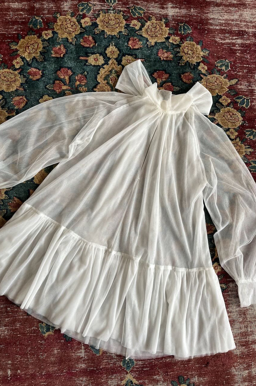 2.2 Tulle Mini Sample (M)