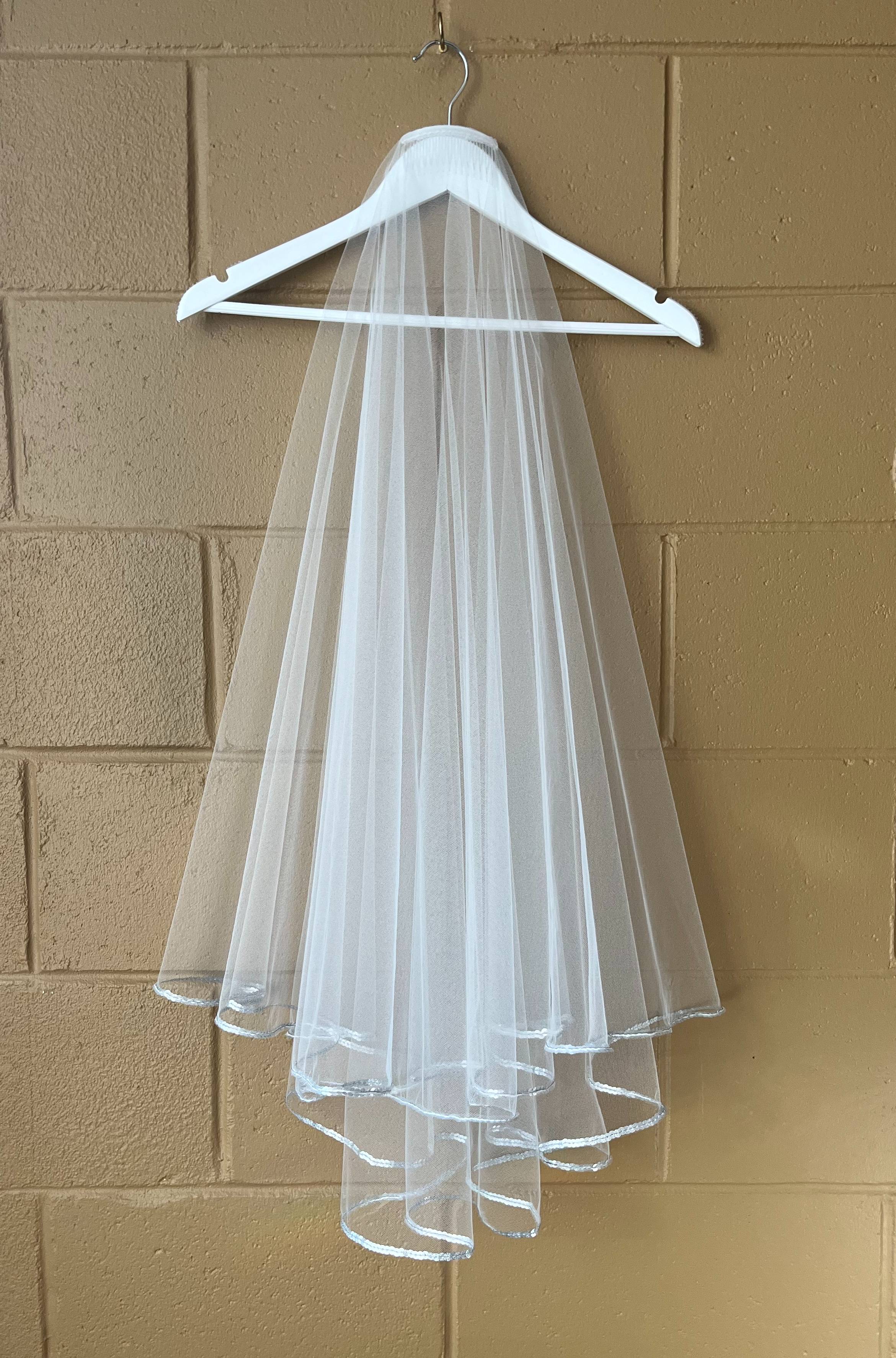 Sequin Perimeter Veil - Two Tier Sample (80 / 90 cm)
