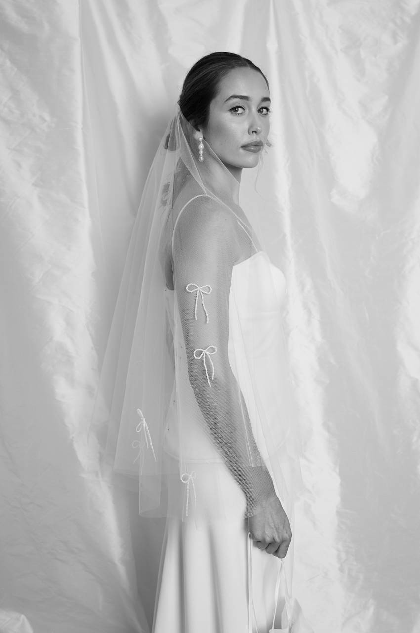 4.19B Paloma Veil - Two Tier Circular