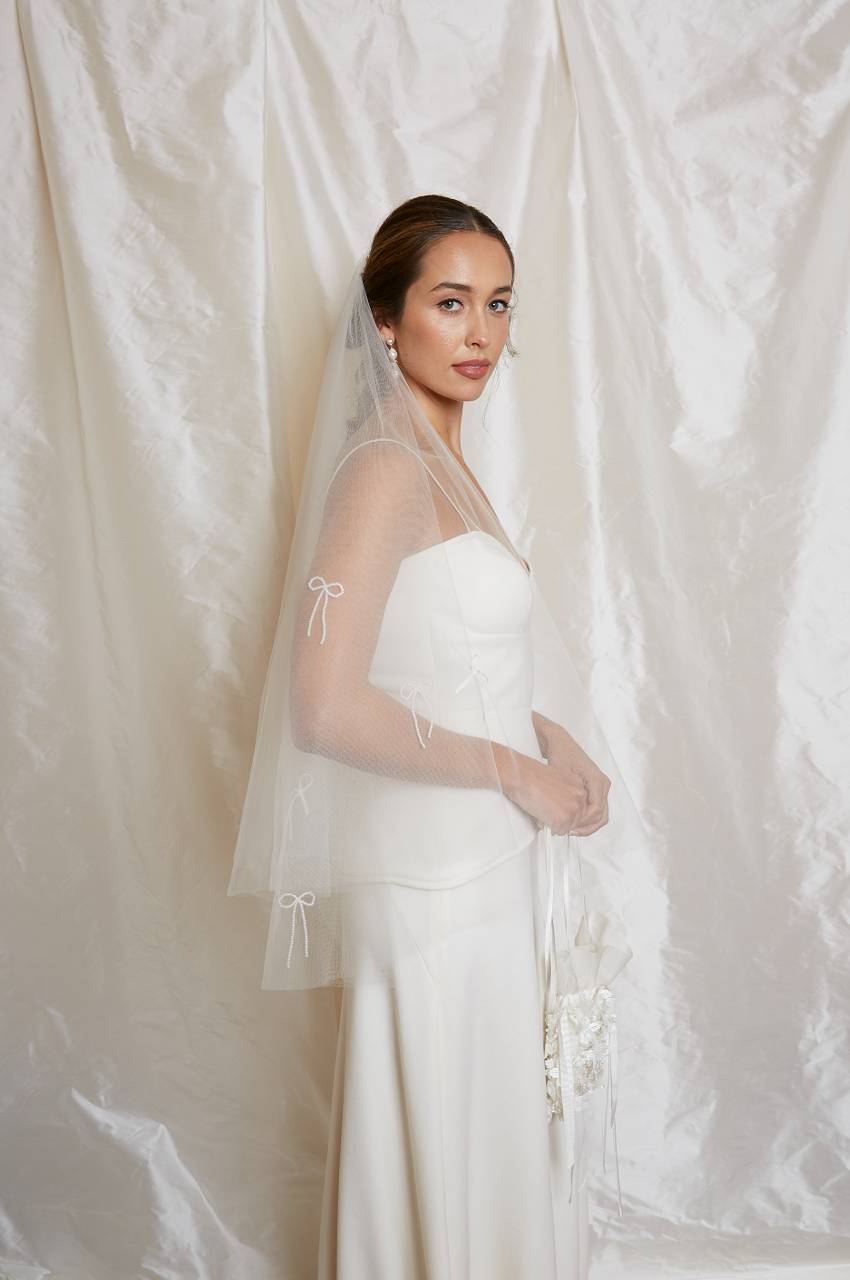 4.19B Paloma Veil - Two Tier Circular