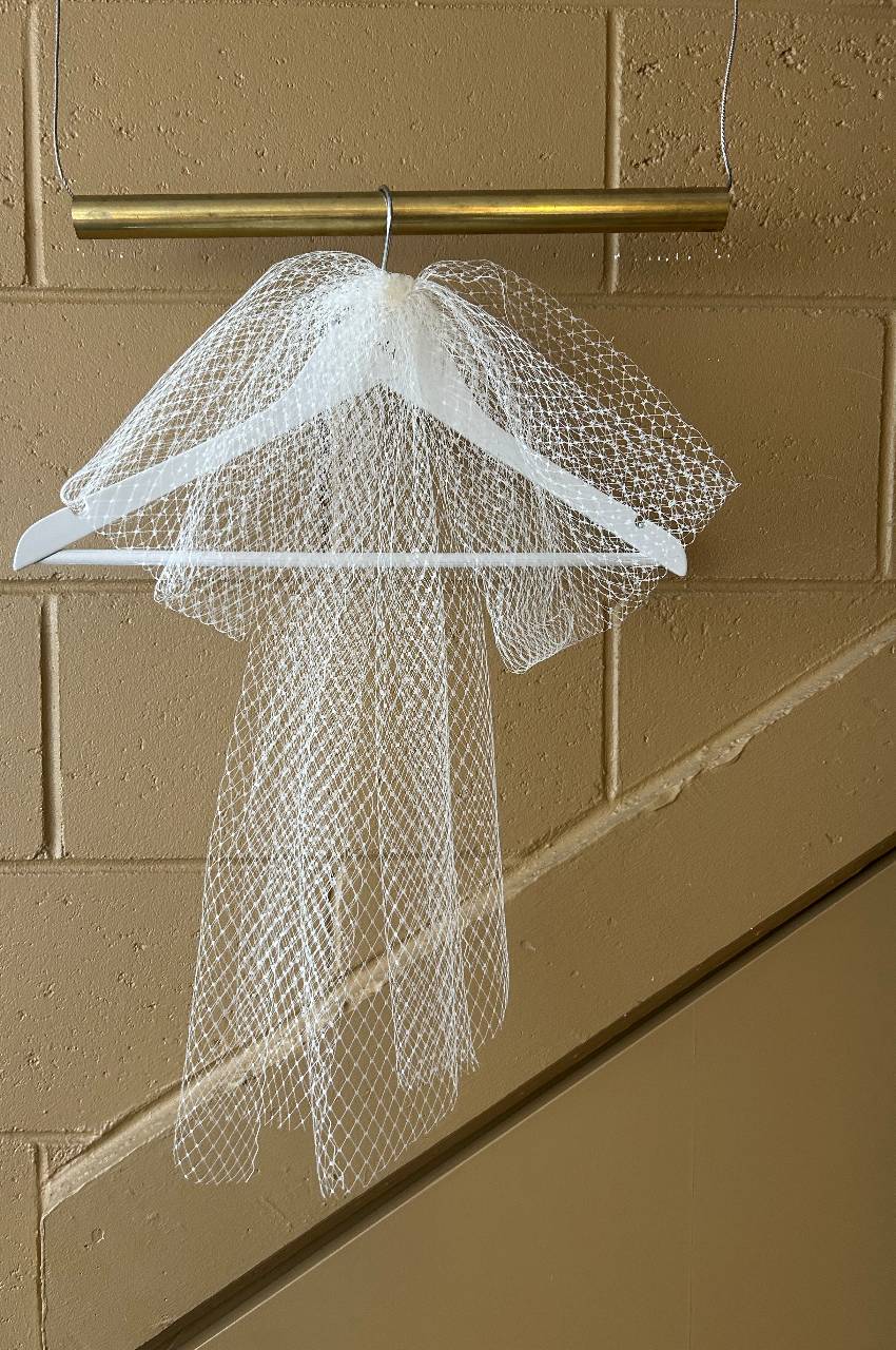 7.4 Fine Netted Bow Sample