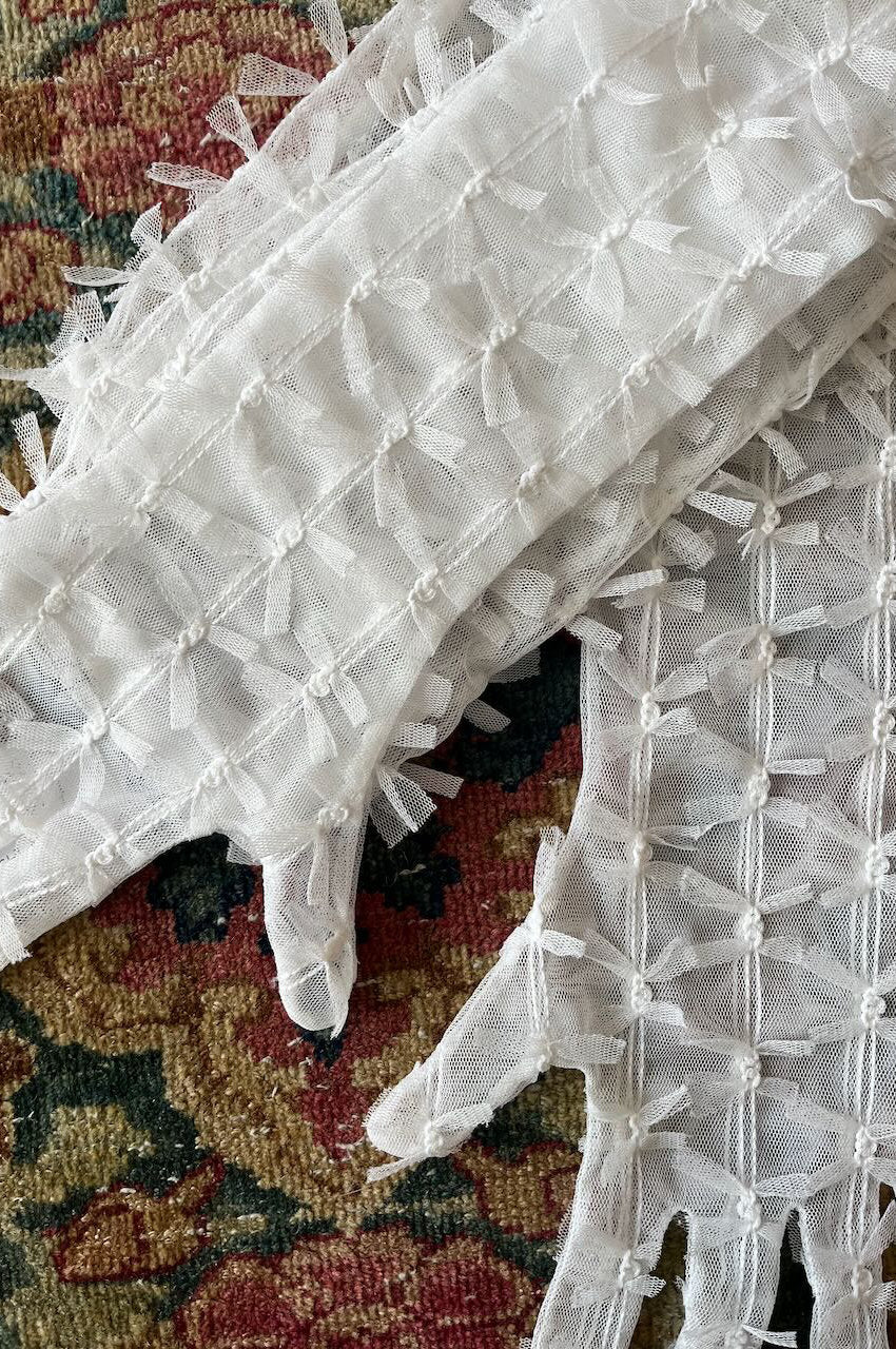7.26 Rumi Gloves Sample