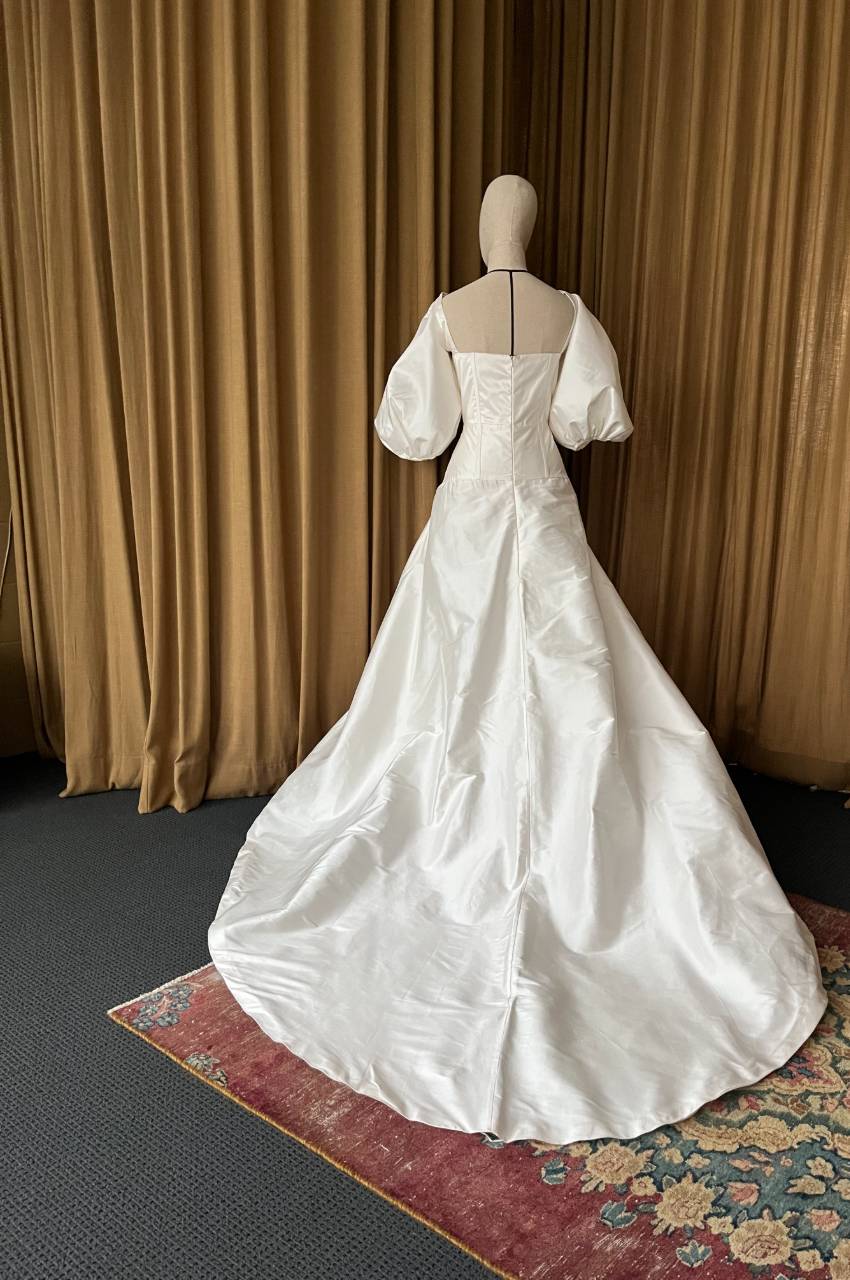 2.3 Lantern Gown Sample (AU 12)