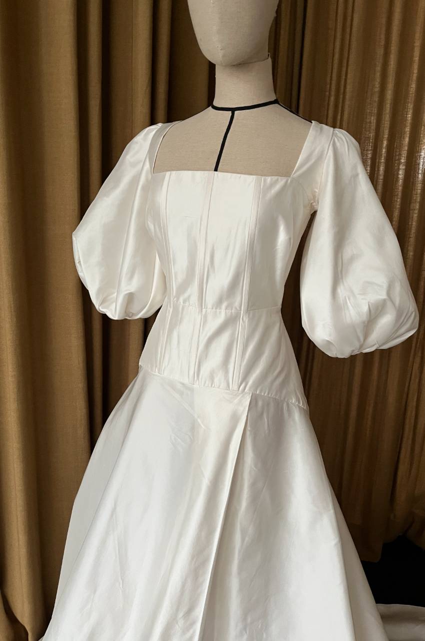 2.3 Lantern Gown Sample (AU 12)