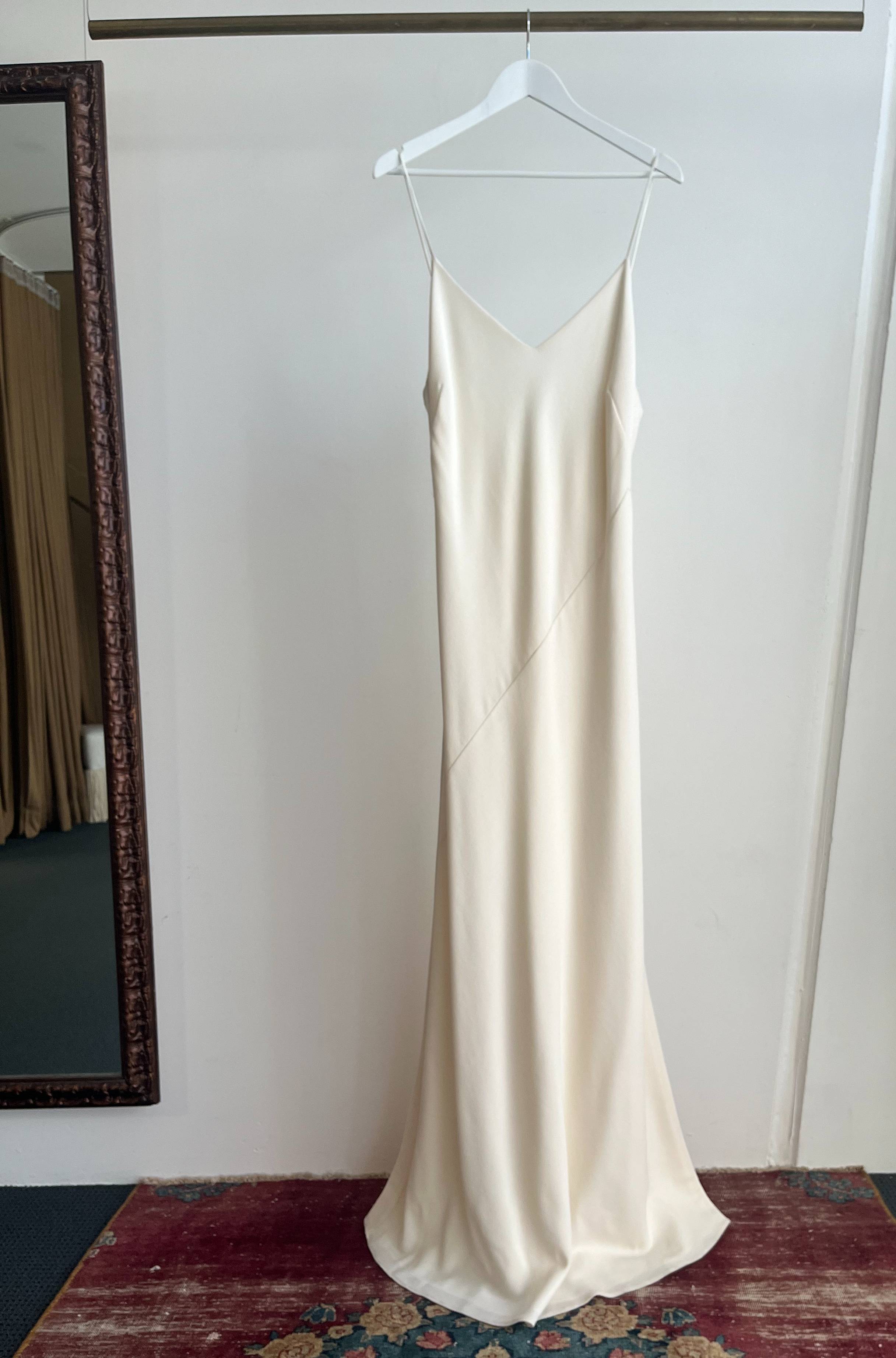 1.7 Violet Crepe Slip Sample (AU 14)